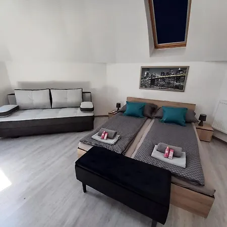 Fain Apartment